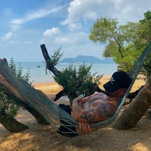 Meet your Posher, Kyle